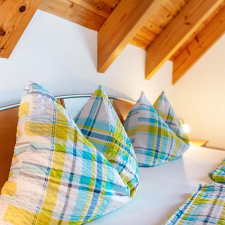 Beutenmuehle Straussenfarm Dach Owingen Ngoại thất bức ảnh